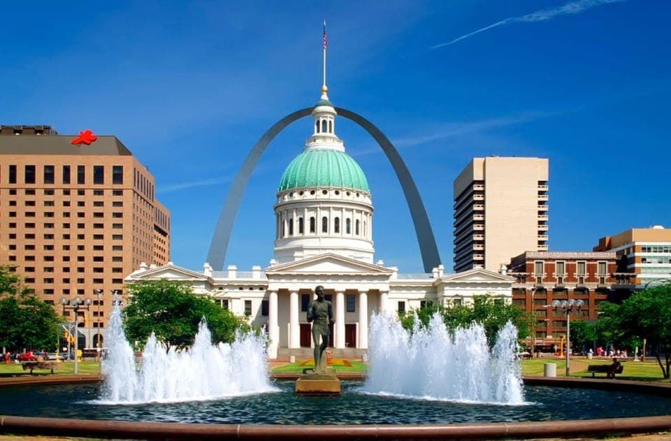 St. Louis Walking Tour with St Louis Arch Ticket Gallery Image 2
