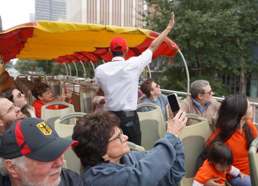 2 or 3 Day Hop-On Hop-Off Bus with Walking Tour Gallery Image 2