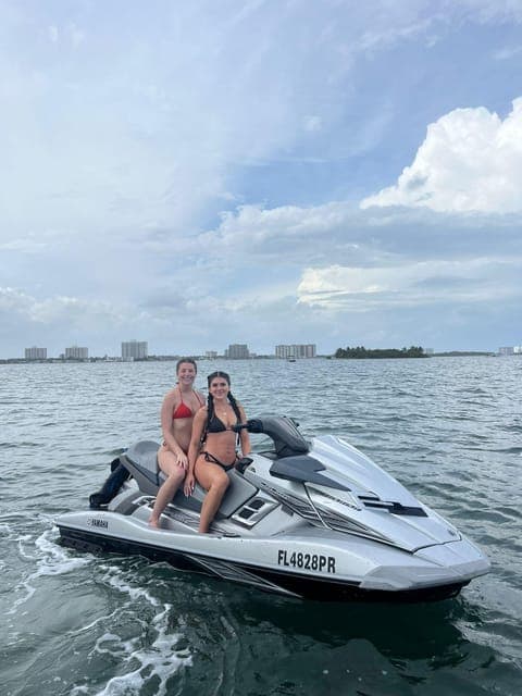 Jet Ski Rental Gallery Image 2