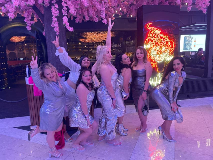 Club Crawl and Party Bus with Free Drinks Gallery Image 2