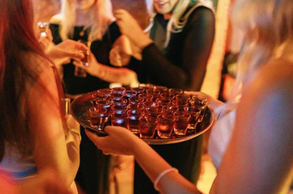 New Year's Eve Pub Crawl Party and VIP Club Entry Gallery Image 4