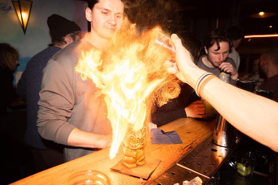 De Pijp Cocktail Experience with 4 Drinks Gallery Image 1