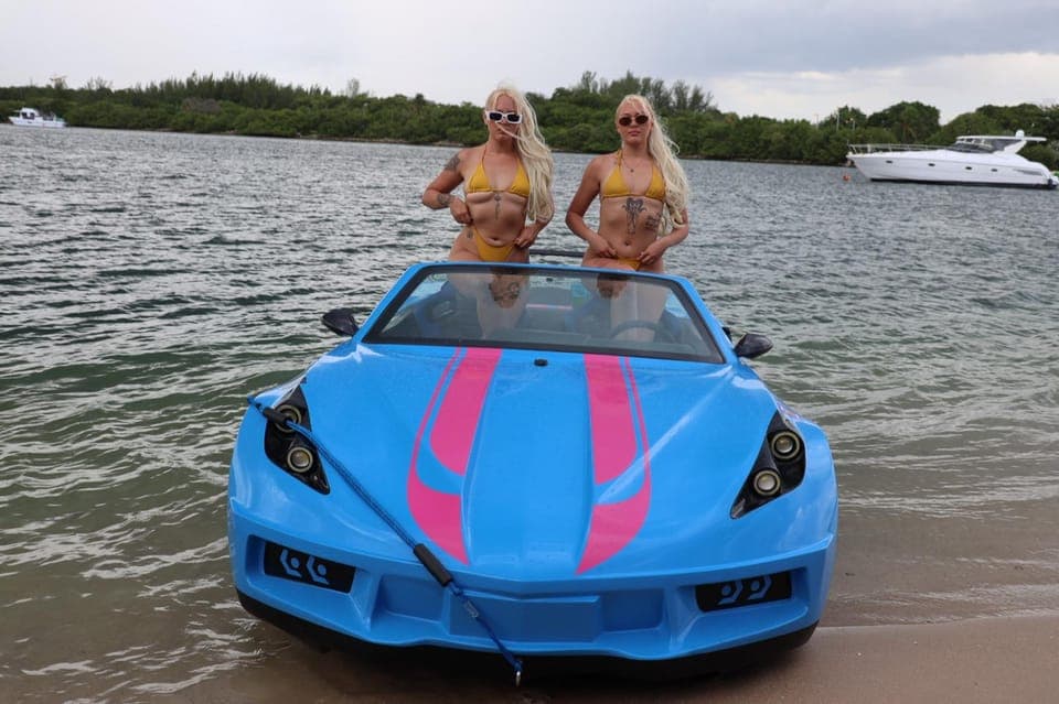Miami JetCar: 1 Water JetCar Rental | 1h Gallery Image 3