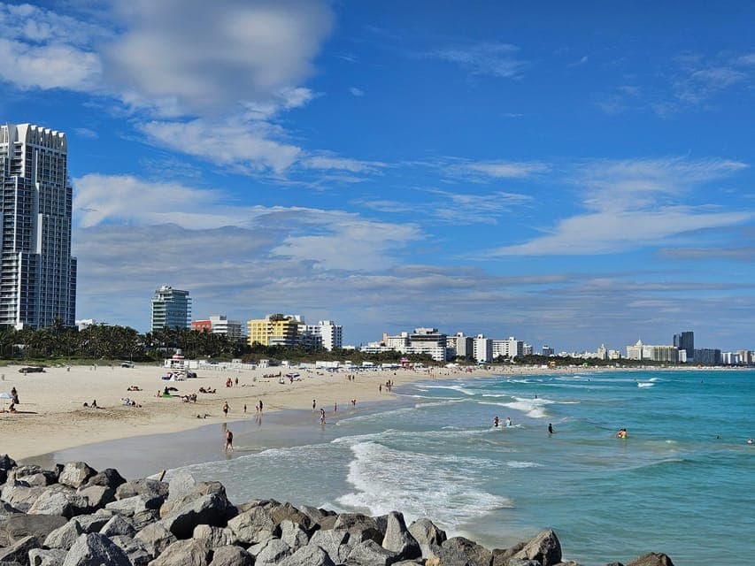 Miami Beach: City Highlights Guided Bike or eBike Tour Gallery Image 3