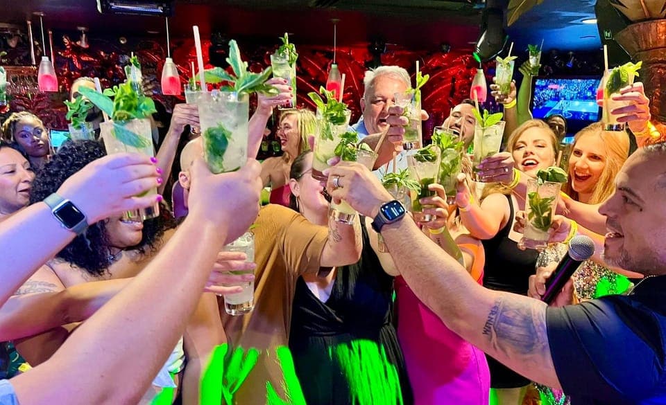 Miami Salsa Party: Lessons, Mojitos, Appetizers & Live Music - Image 6