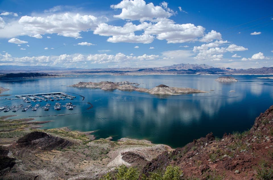 Lake Mead Wildlife & Seven Magic Mountains Gallery Image 3