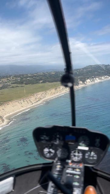 Beach and Coastline Helicopter Tour Gallery Image 4
