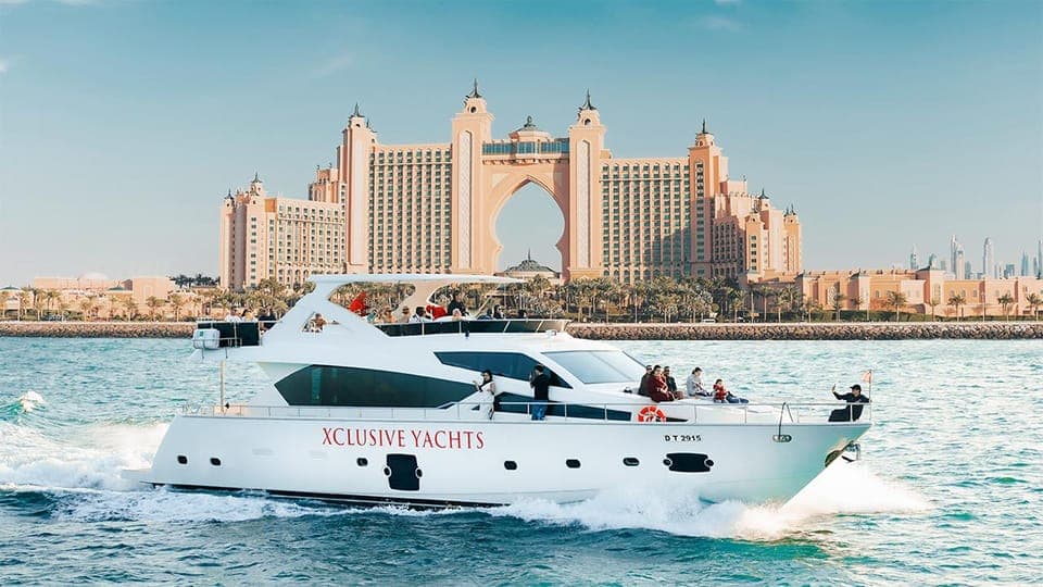 Dubai Marina: Yacht Tour with Optional Breakfast or BBQ - Image 7