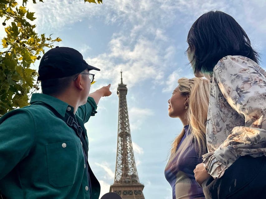Eiffel Tower Summit Ticket and Guided Tour in Chinese Gallery Image 2