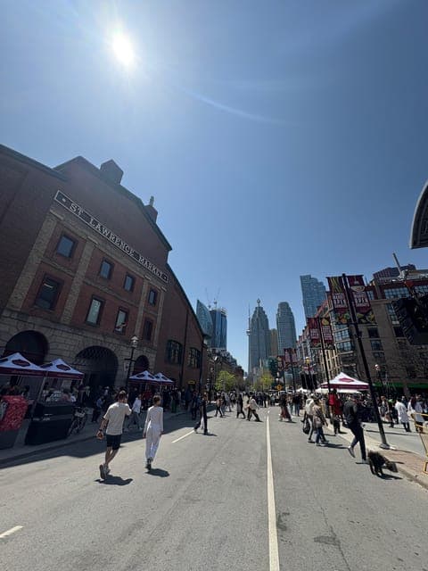 Casual Tour by Land, Sky and Sea Gallery Image 2