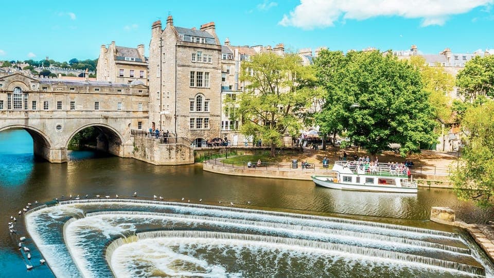 Stonehenge & Bath: Full-Day Coach Tour from London - Image 3