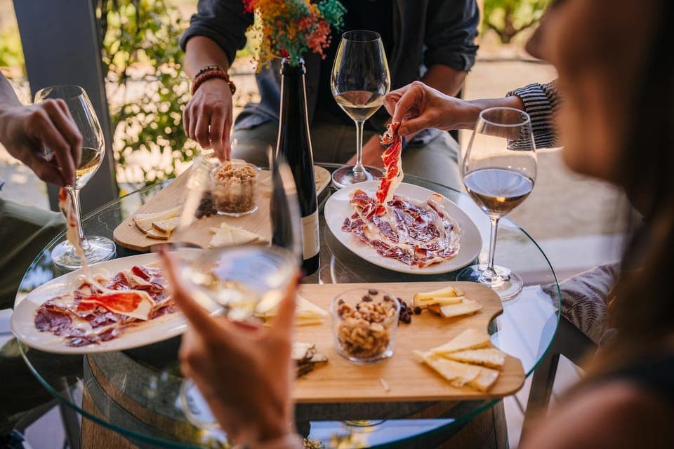 Sailing Cruise & Vineyard Tour with Wine Tasting Gallery Image 3