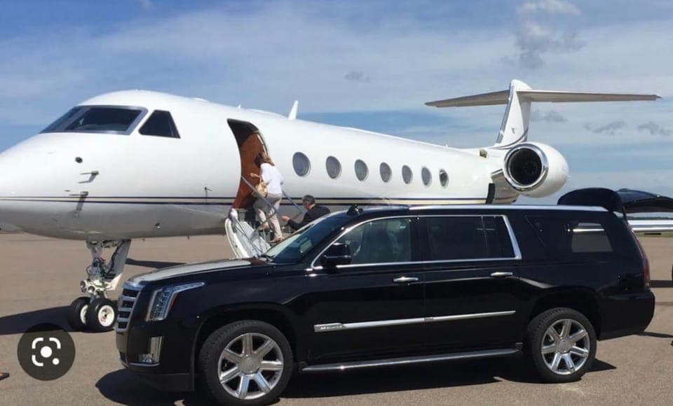 LAX, John Wayne: Los Angeles,OC luxurious rides & transfers - Image 2