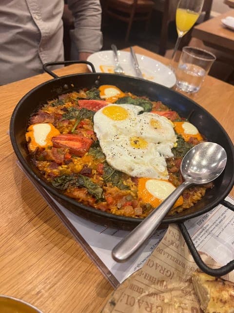 Boozy Brunch Tour Gallery Image 2