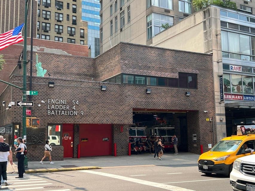 Unforgettable Walking Tour Through NYC’s Icons Gallery Image 4