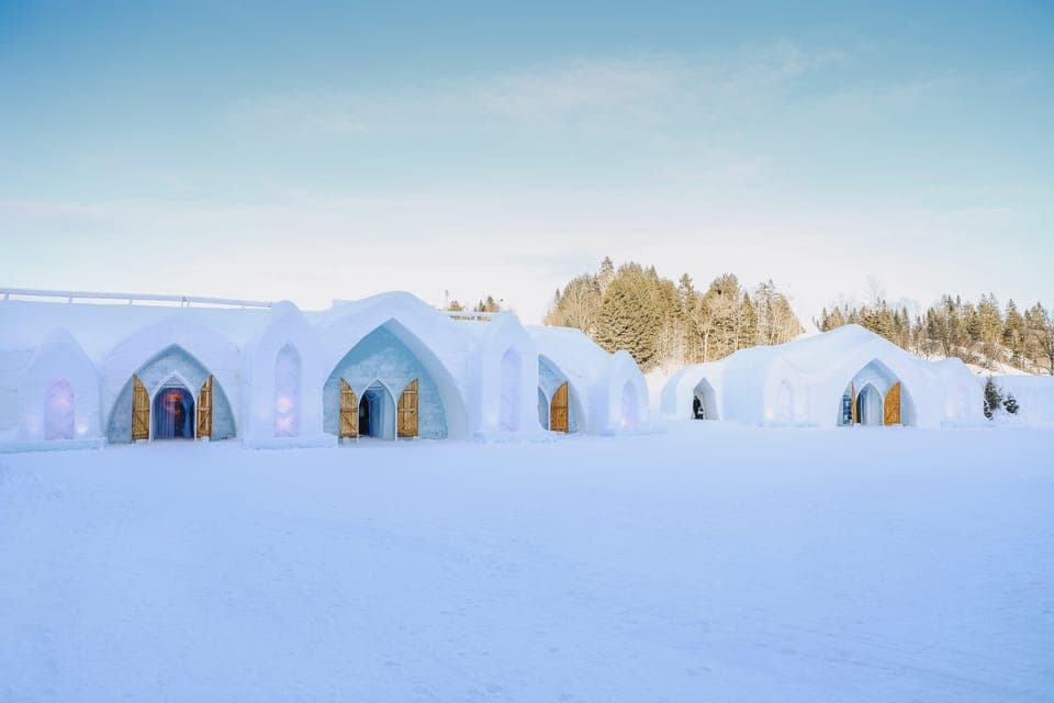 Hôtel de Glace (ice hotel) Overnight Experience Gallery Image 2