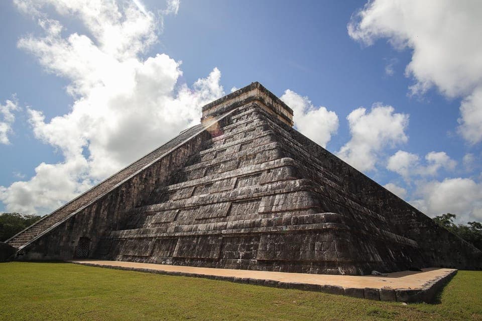 From Cancun/Costa Mujeres: Chichen itza Private Experience Gallery Image 2
