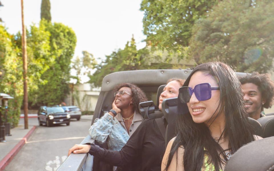 Hollywood to Beverly Hills Celebrity Homes Tour Gallery Image 3