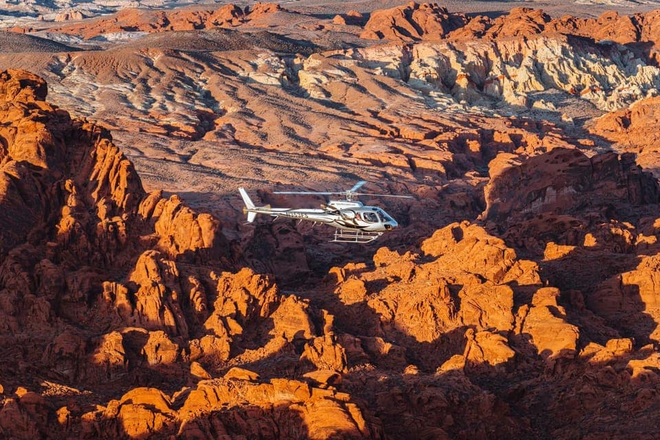 Valley of Fire Helicopter with Scenic Landing Gallery Image 1