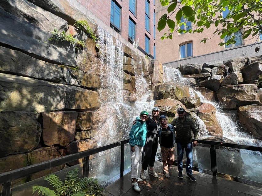 3 Hour West Seattle Electric Bike Tour Gallery Image 4