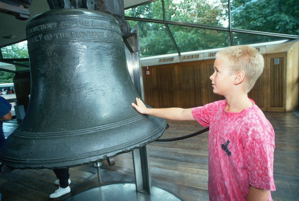 10. Walking Tour of Colonial Nonsense - Image 10