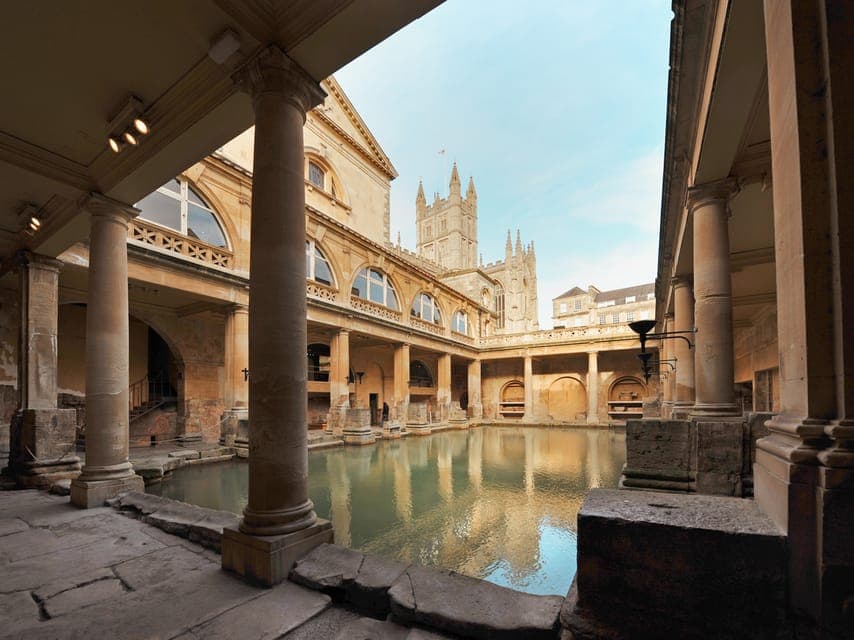 From London: Stonehenge and Bath Private Full-Day Trip - Image 5