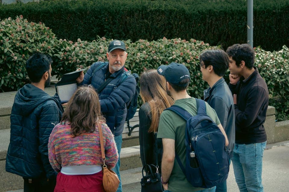 Superhero TV Shows Tour (The Flash) Gallery Image 4