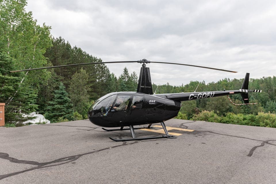 Mont Tremblant: Helicopter Tour with Optional Stopover Gallery Image 3
