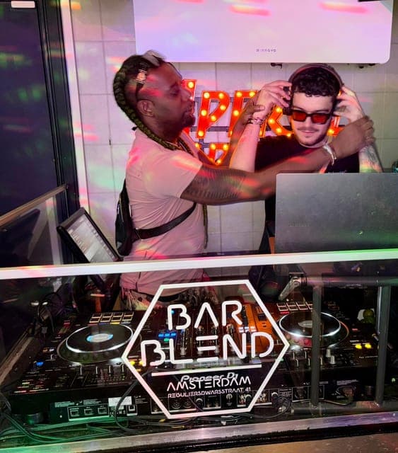 DJ Workshop101 with a Professional DJ Gallery Image 4