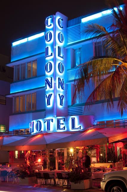 Art Deco & Hidden Gems Walking Tour with Local Historian Gallery Image 2