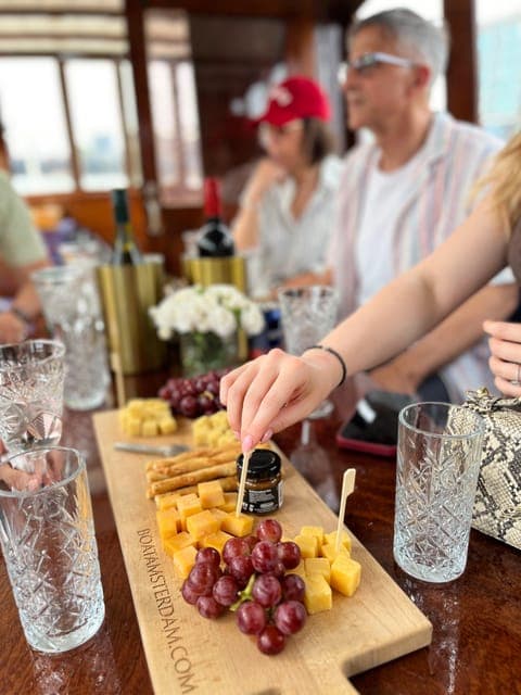 Luxury Cheese & Wine Canal Cruise Gallery Image 2