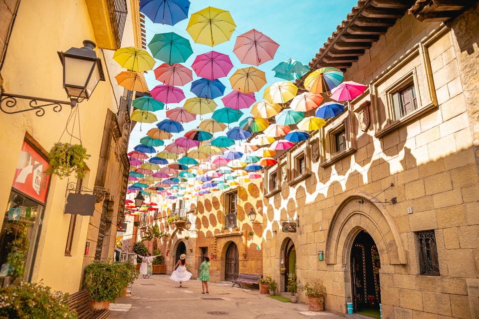 Poble Espanyol Skip-The-Line Ticket Gallery Image 1