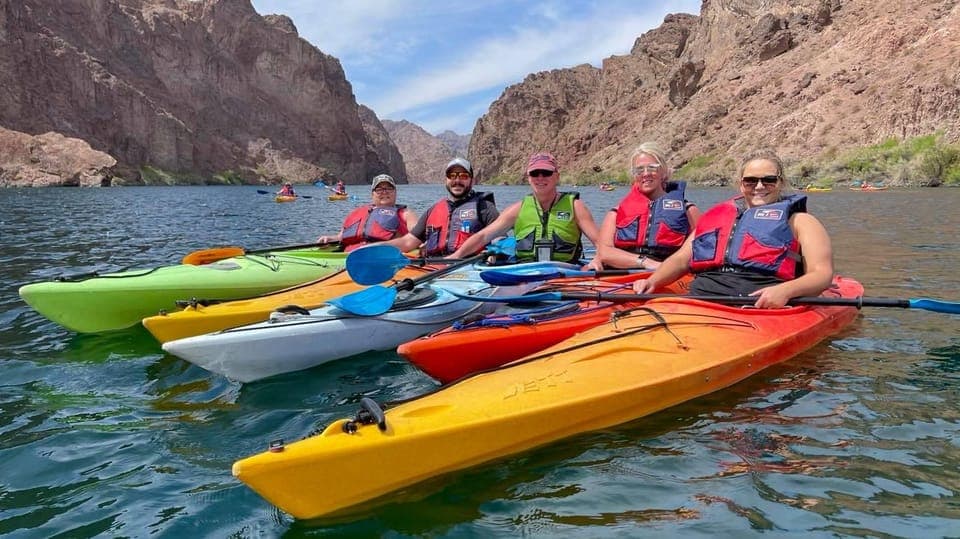 Kayak Rental with Shuttle to Emerald Cave Gallery Image 2