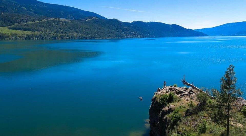 2-Day Kelowna Wine, Lake, and Farm Tour Gallery Image 3