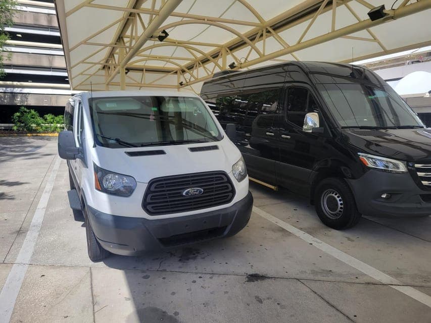 Universal Studios Shuttle Service Gallery Image 1