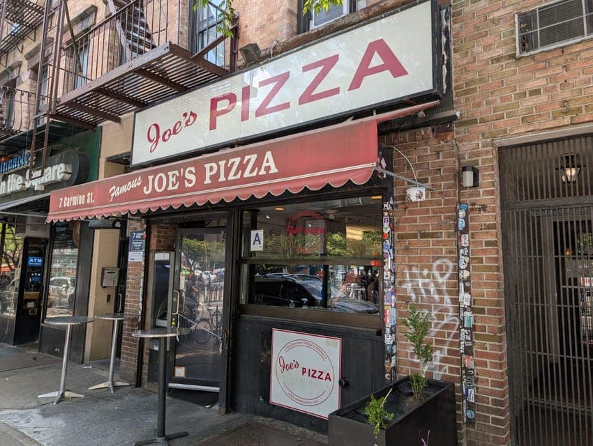 Movie and TV Show Walking Tour Gallery Image 3