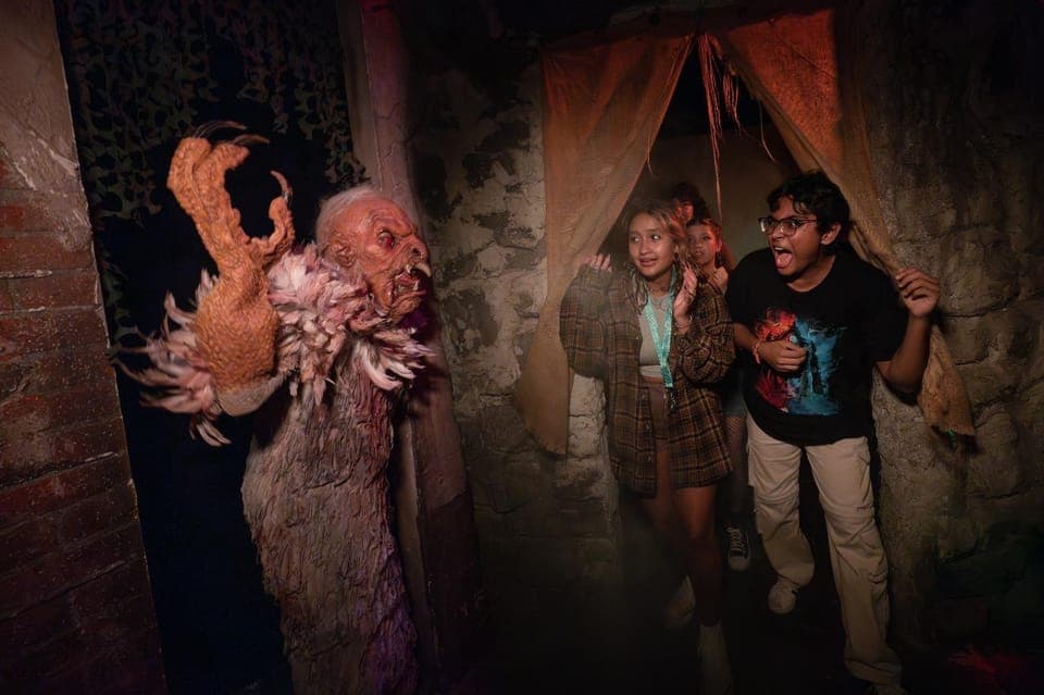 Universal Orlando Resort: Halloween Horror Nights Gallery Image 3