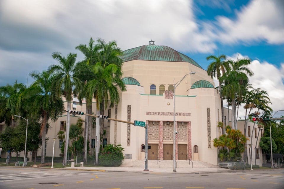 Jewish Sites Miami History Private Guided Walking Tour Gallery Image 1
