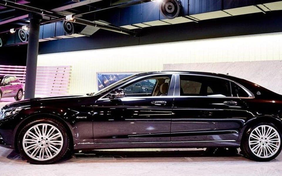 Half Day Luxury Car Chauffeur Service Gallery Image 2