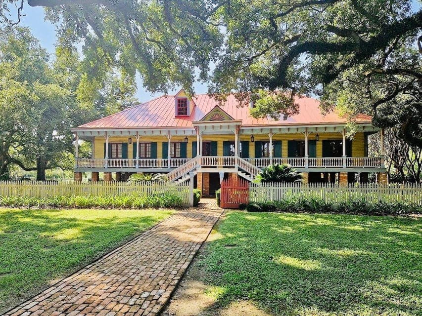 Oak Alley or Laura Plantation Tour Gallery Image 2