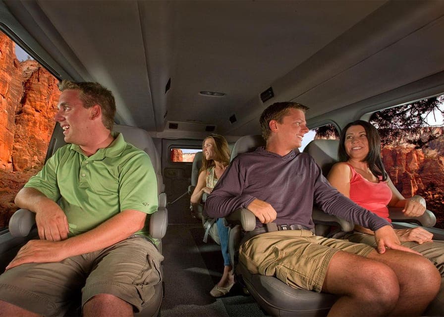 Zion National Park Guided Tour with Lunch Gallery Image 3