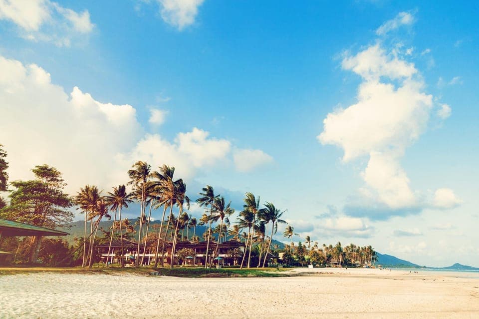 7-Hours City & Beach Tour With Hotel Pick Up Gallery Image 2