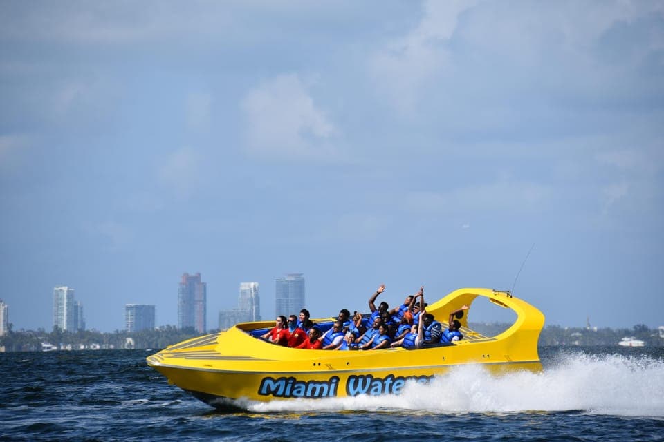 Speed Boat Sightseeing Thrill Ride Gallery Image 3