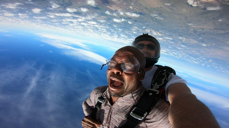 Tandem Skydiving Experience Gallery Image 2