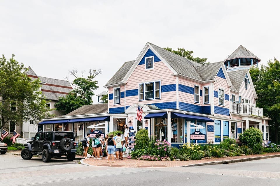7. Martha's Vineyard Day Trip with Optional Island Tour - Image 7