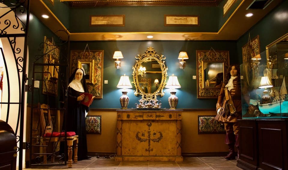 Art Center and Museum Audio Guided Tour - Image 2