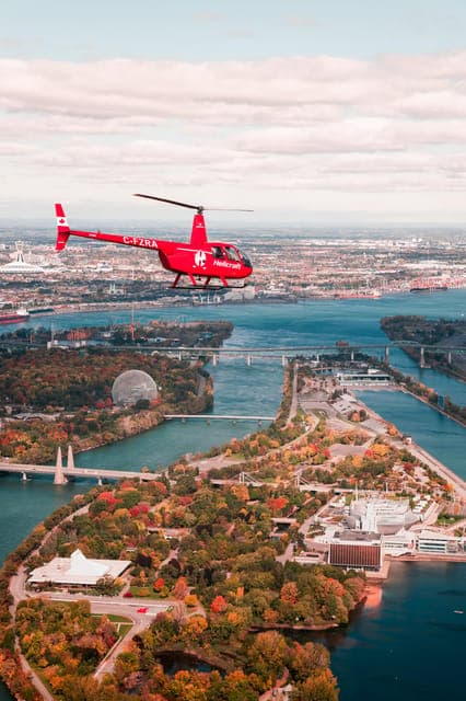 Formula 1 Experience Helicopter Flight Gallery Image 2