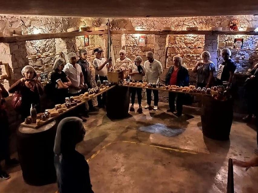 Private Cheese and Wine Tour to Queretaro - Image 1