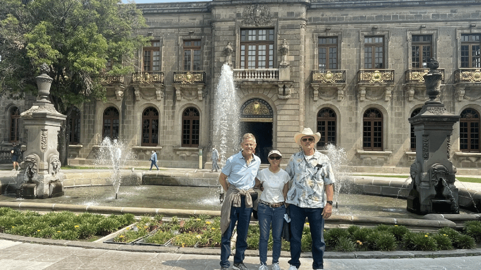Chapultepec Castle Tour: Explore the Luxurious Chambers Gallery Image 3