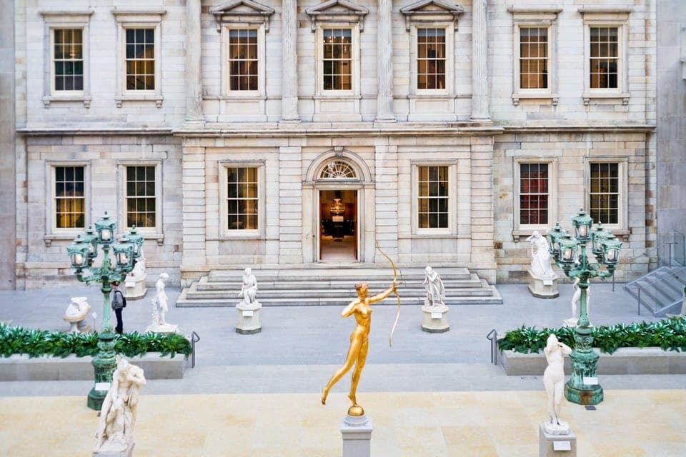 Skip-the-line Metropolitan Museum of Art Tour with Transfers Gallery Image 2